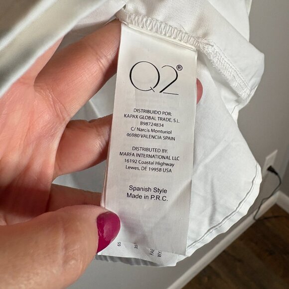 Q2 white cotton blend wrap top - Picture 4 of 6